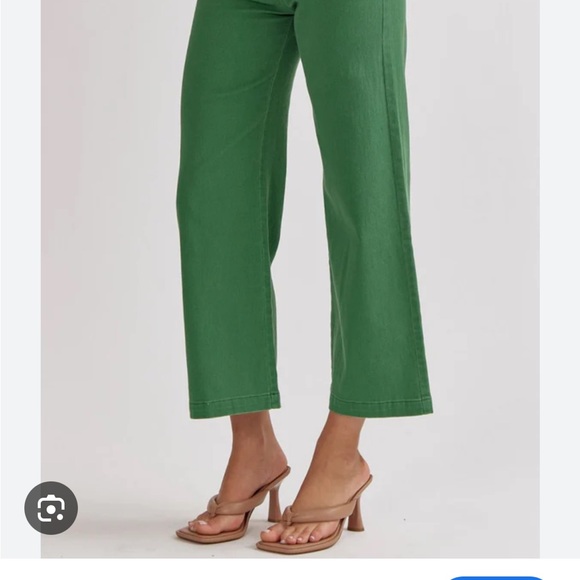 Green Women's Pants - Picture 1 of 1